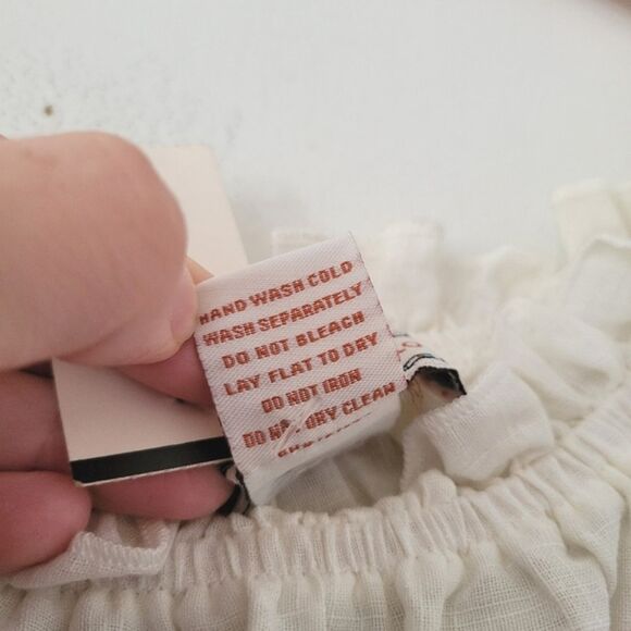 Flying Tomato Embroidered Blouse Off Shoulder Ruffle Sleeve NWT Small - Picture 3 of 7